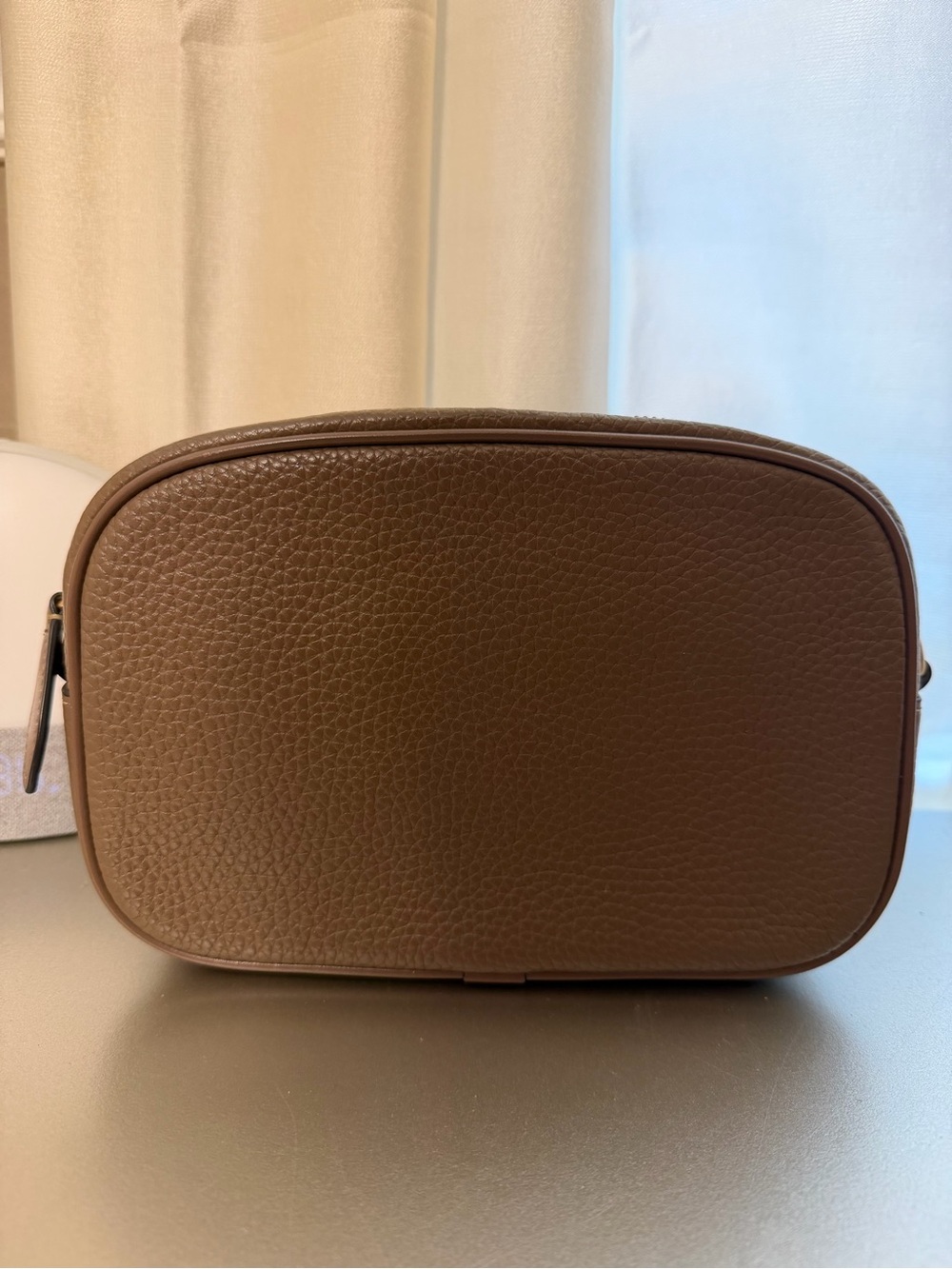 Coach Tan Pebbled Leather Crossbody Camera Bag - Picture 4 of 13